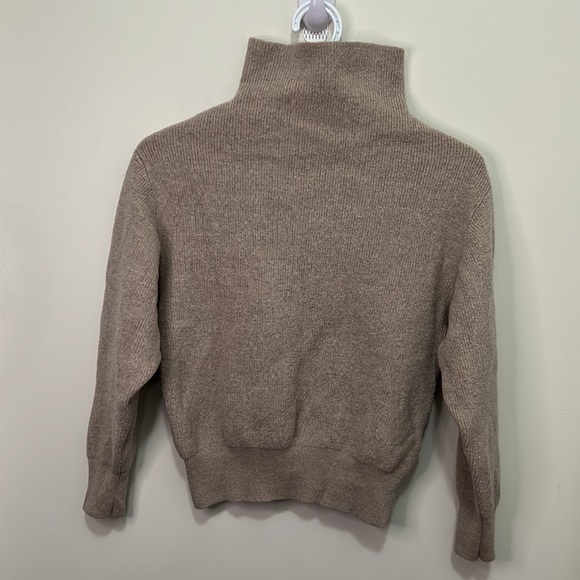 Aritzia Wilfred Rebecca Cropped 100% Wool Sweater Size Small - Picture 10 of 13
